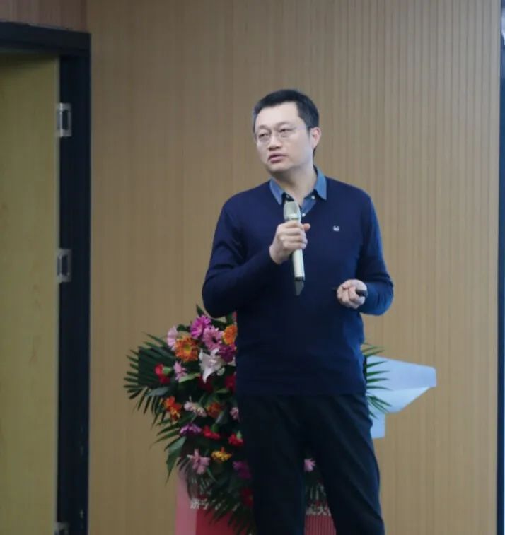 翟启锟.jpg